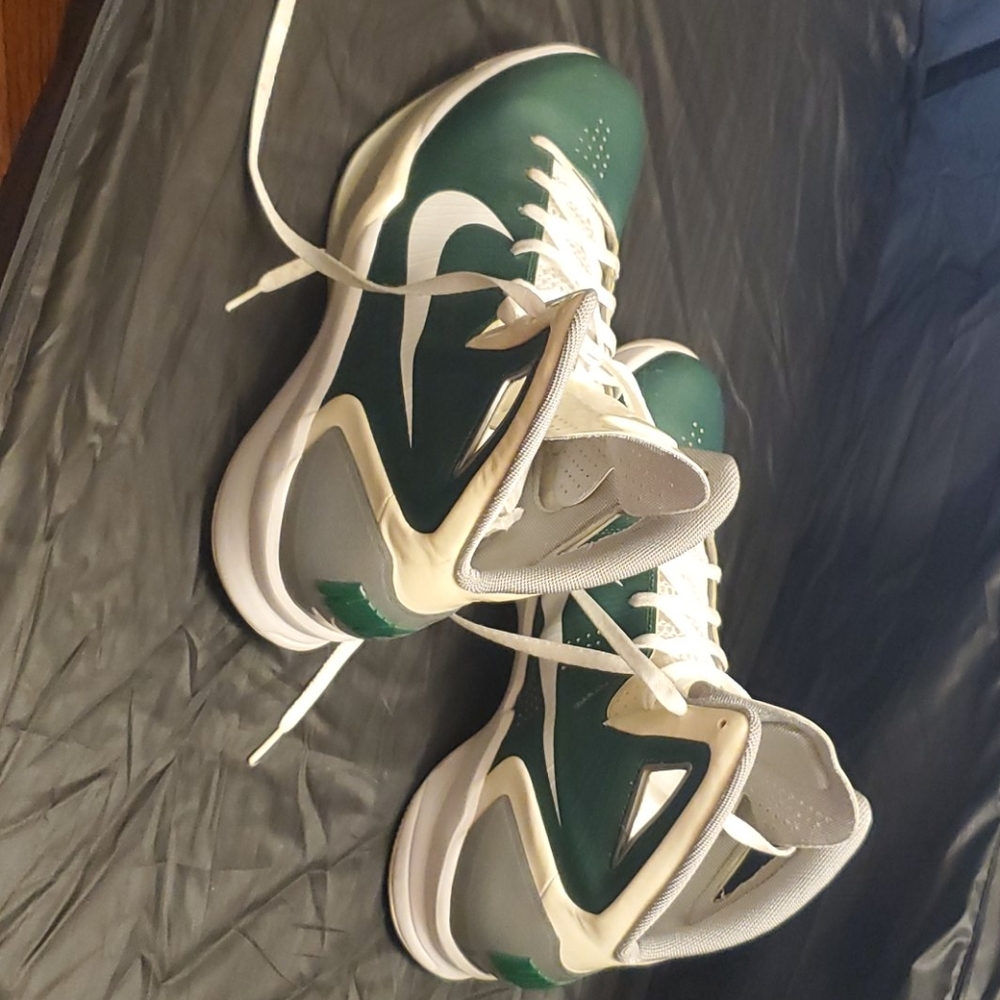 Nike Hyperdunk - image 2